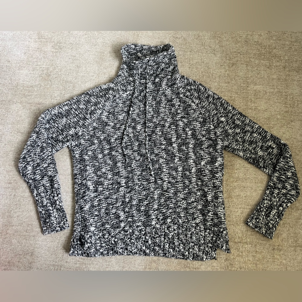Chaps Turtleneck sweater